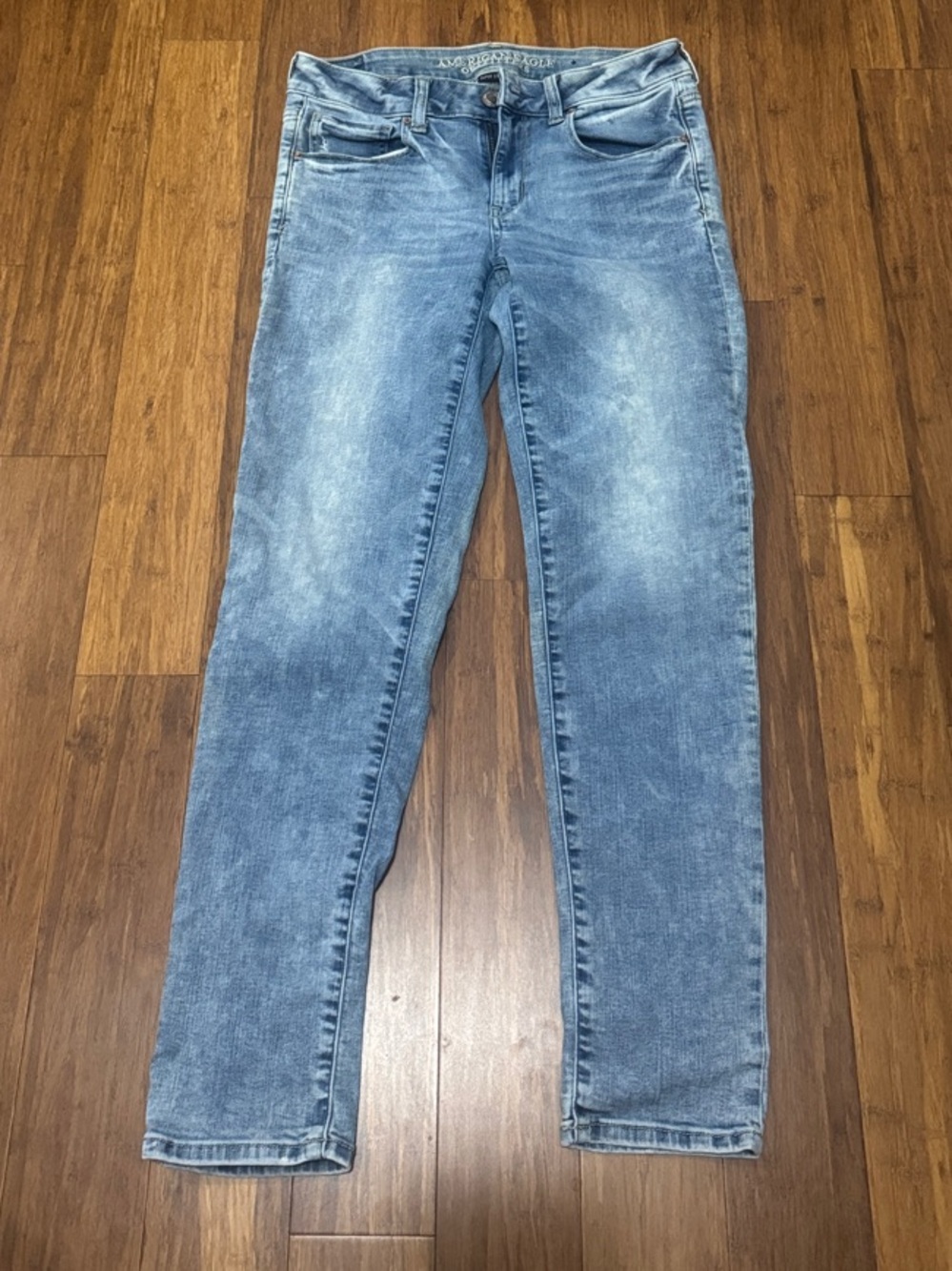 American Eagle Outfitters Light Blue Skinny Jeans